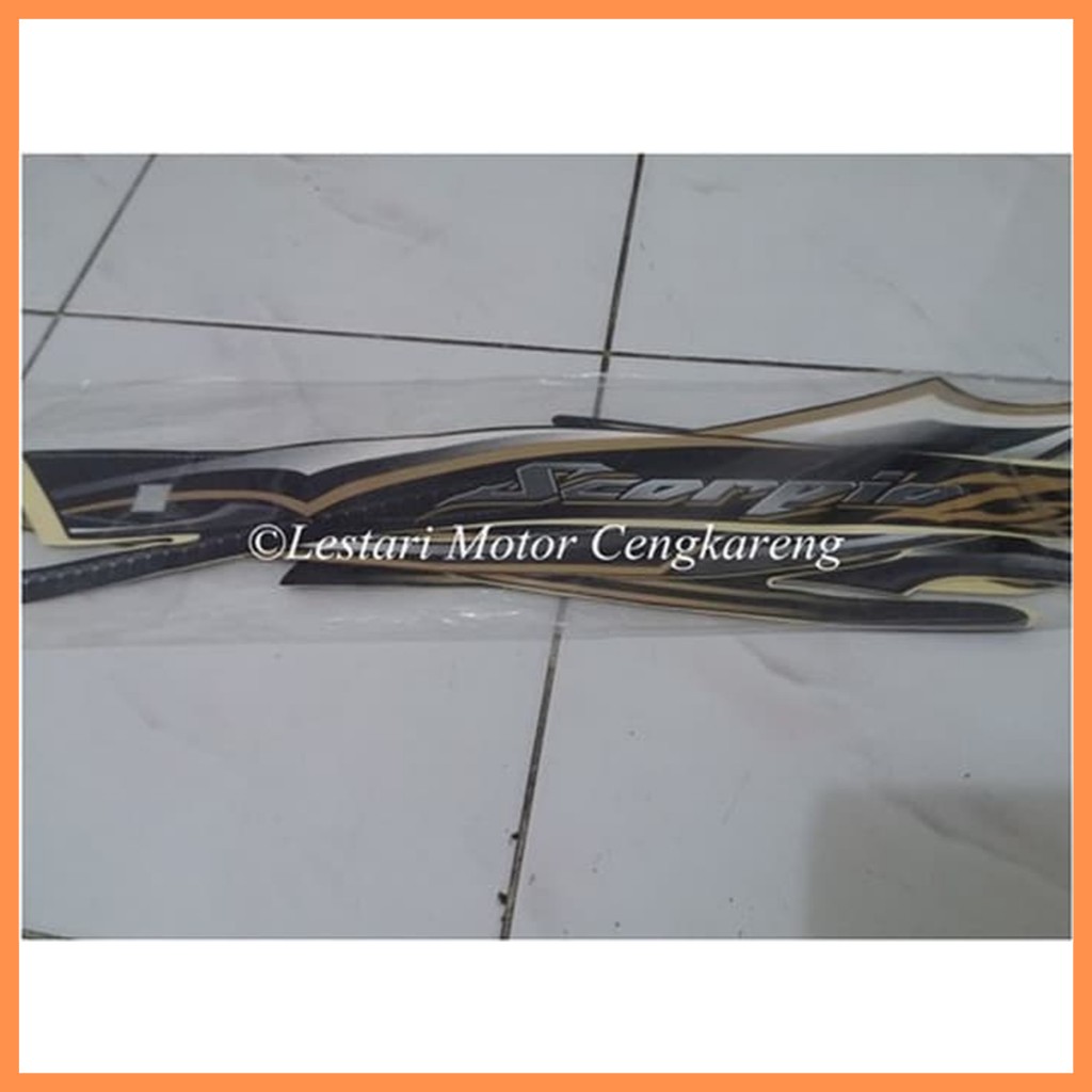 Striping Lis / Stiker body motor Scorpio Z 2011 Hitam