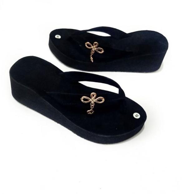 Stok terbatas.. SANDAL WEDGES BELUDRU PRADA - SANDAL WANITA TRENDY - SANDAL JAPIT SPON  WANITA