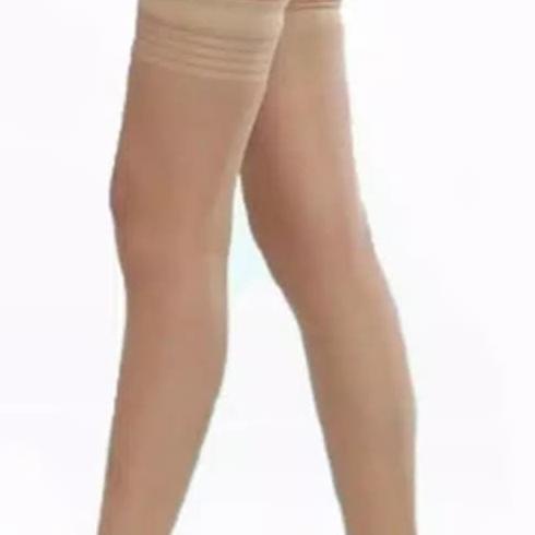 HW6641 stoking halus tinggi sepaha warna kulit