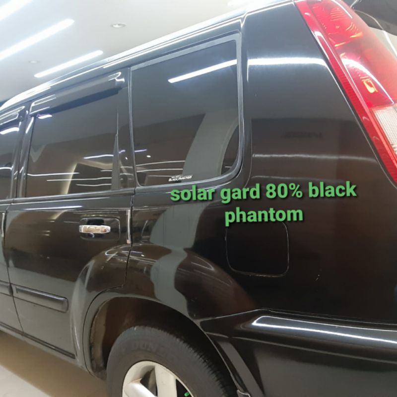 KACA FILM MOBIL SOLAR GARD - BLACK PHANTOM (SKKB)