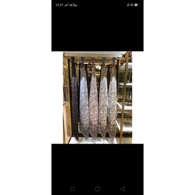 wearing klamby ilana scarf