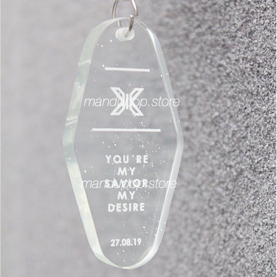 X1 Motel Glitter Keychain