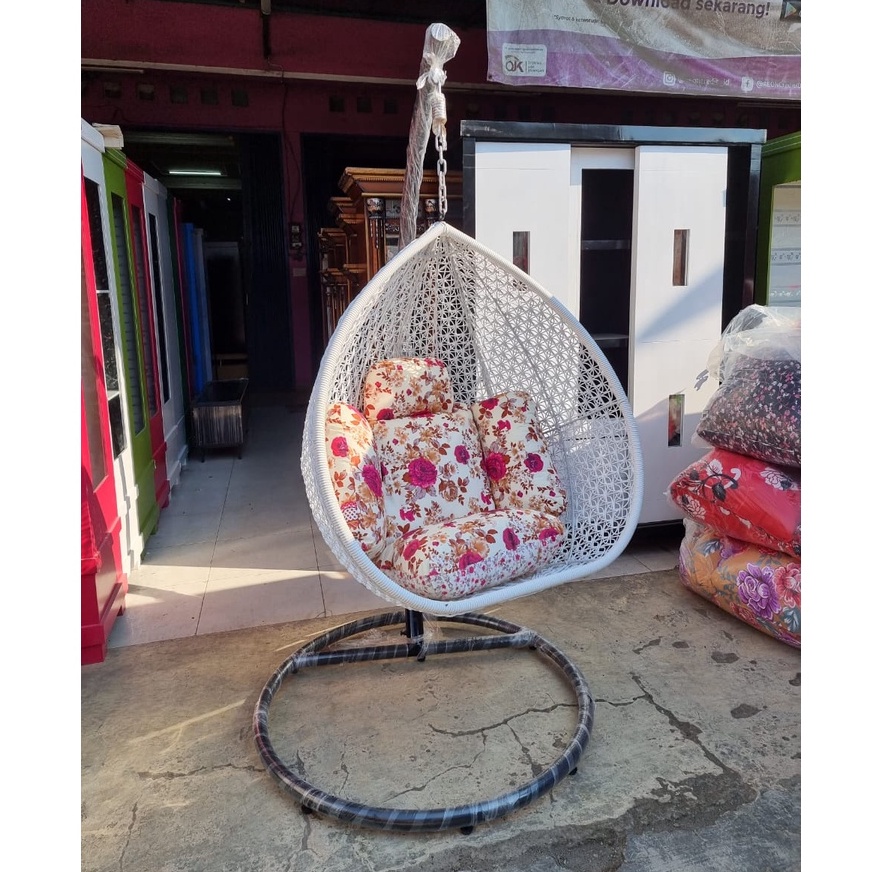 (FREE ONGKIR) Kursi Gantung Rotan Sintetis / Ayunan Rotan / Kursi Taman