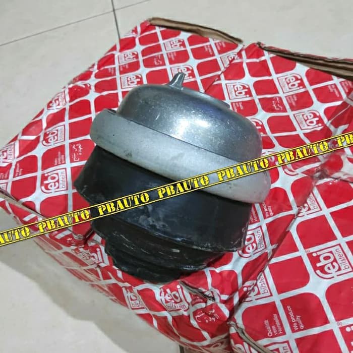 Engine Mounting w124 Boxer Masterpiece FEBI Pangkon Mesin w124