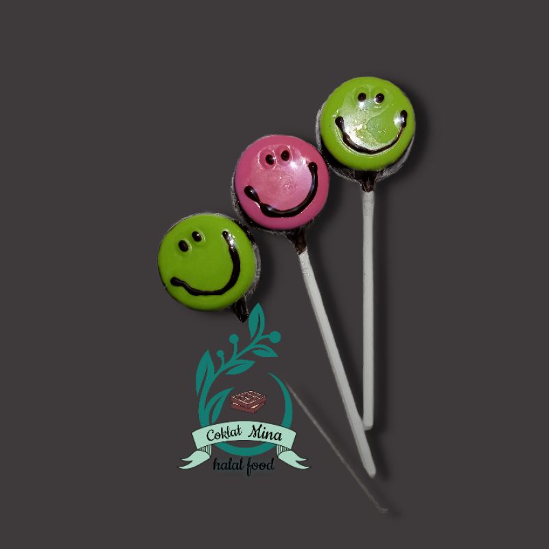 

coklat karakter lucu bentuk smile