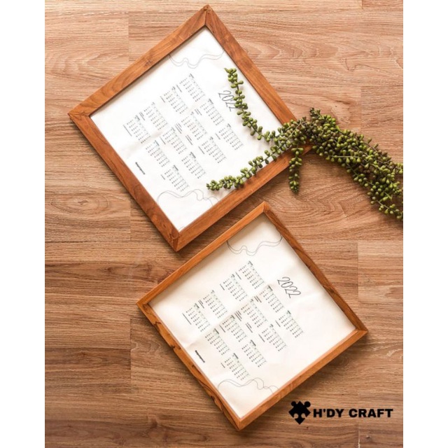 

H'DY CRAFT - Frame Calendar 2022 / Fika Frame 30x30 cm / Bingkai Kalender Kayu - List 3cm