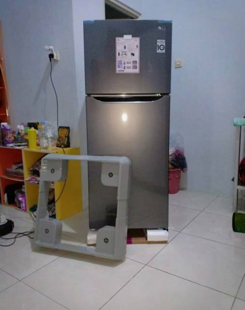Tatakan Kulkas - Alas Kulkas - Roda kulkas Merk Maspion Bisa Semua Ukuran PVC