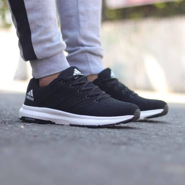 Adidas neo zoom import/sepatu adidas/adidas neo/adidas neo zoom/sepatu keren