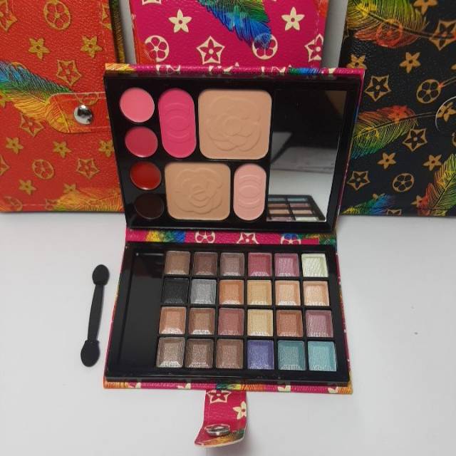 EYESHADOW BLUSH ON DOMPET BESAR 32 WARNA