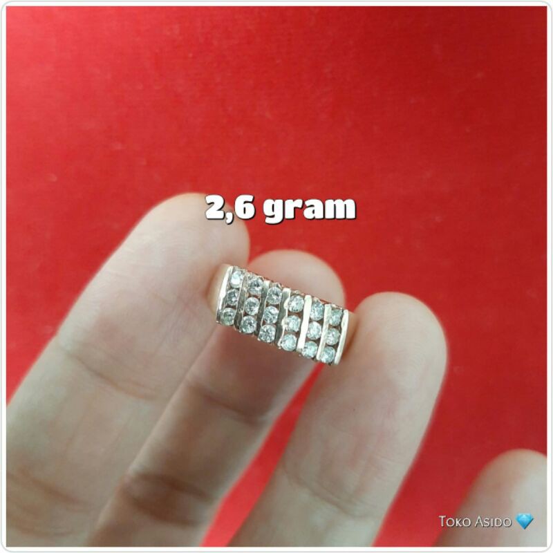 Berlian medan cincin baris 3 jepit