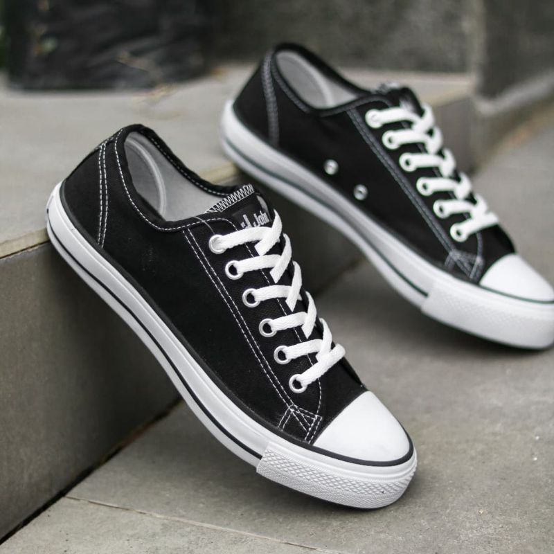 Sepatu Johnson Basic Black White Original low