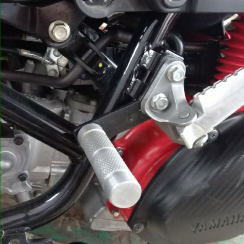 underbone nmax old footstep underbone nmax lama/aerox old/aerox new bahan dural padat