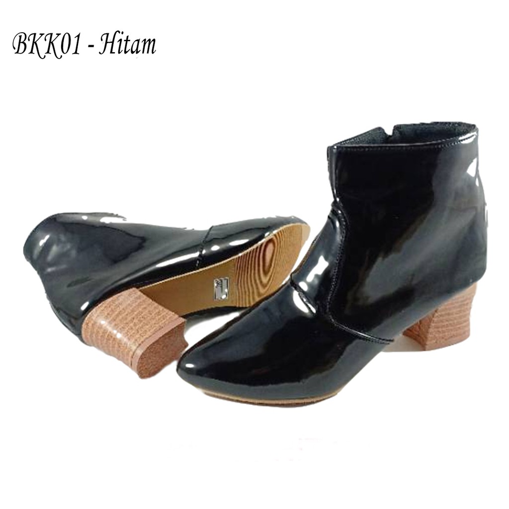 EMYE BKH01 - Sepatu Boots Wanita Heels 5cm Glossy Elegant