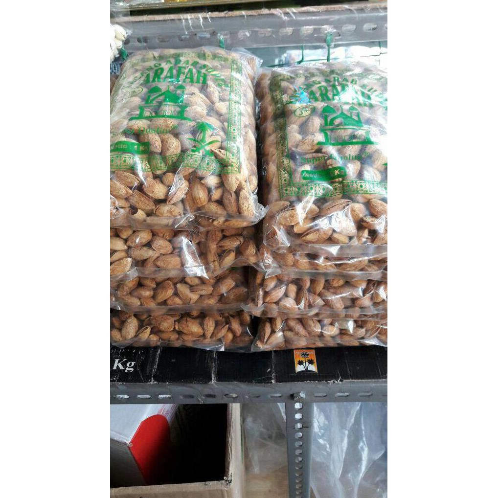 

Hot Promo!! kacang almond 1 KG