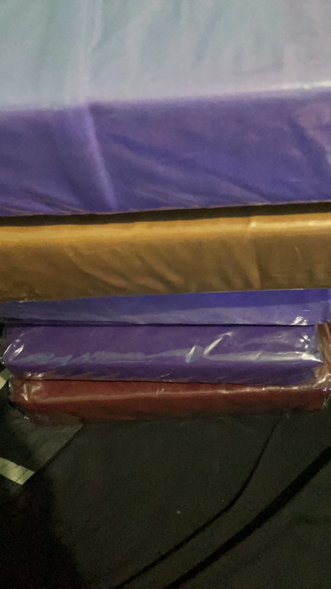 Sprei 160cm X 200cm X 20cm Polos Dari Rosewell