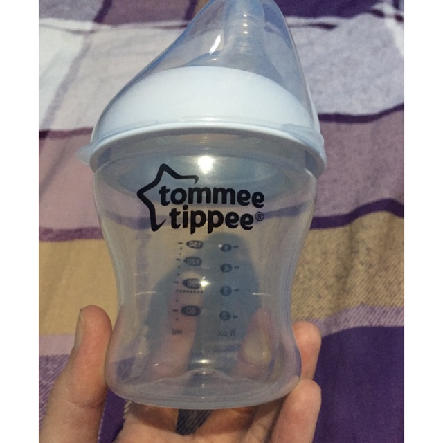 [Preloved] TOMMEE TIPPEE Bottle 150ml plus Nipple 0m+