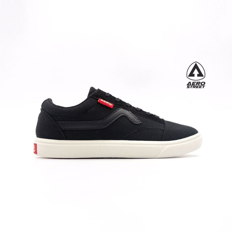 Aerostreet Massive Low Hitam Hitam - Sepatu Sneakers casual Pria Wanita