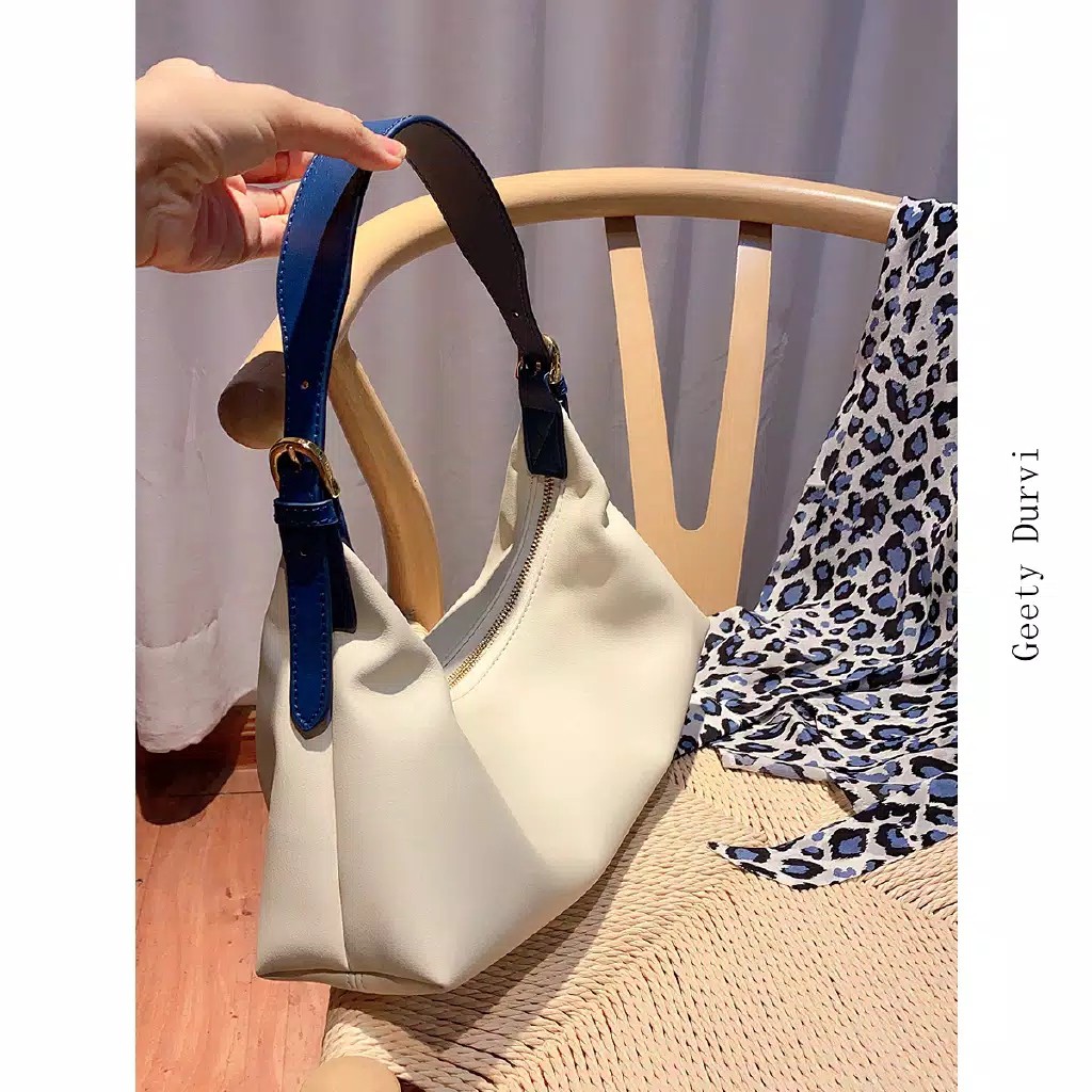 Iruki Tas Wanita Zipper / Tas Korea / Tas Terbaru 2020 Shopee Indonesia