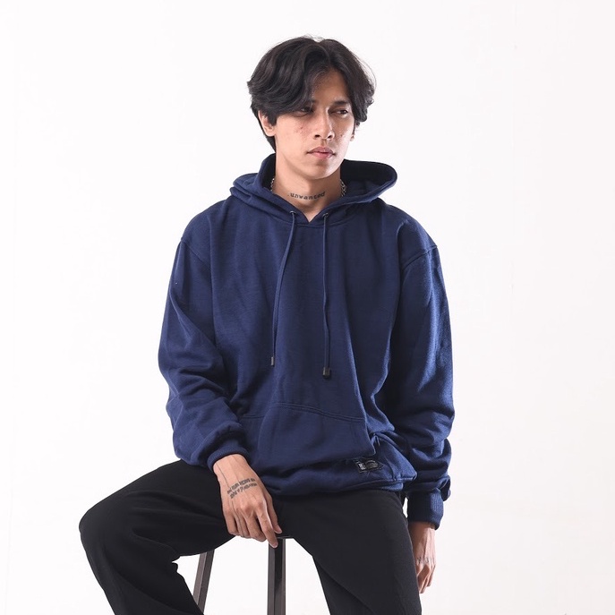 Mcvois Sweater Hoodie Polos Navy Pria Wanita Premium