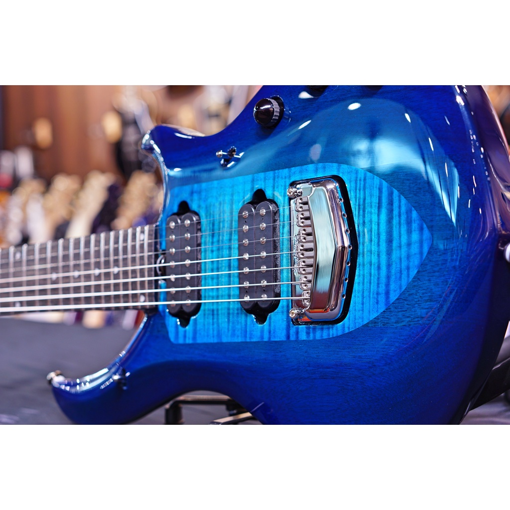 Ernie Ball Music Man John Petrucci Majesty 7-string - Blue Honu M12275