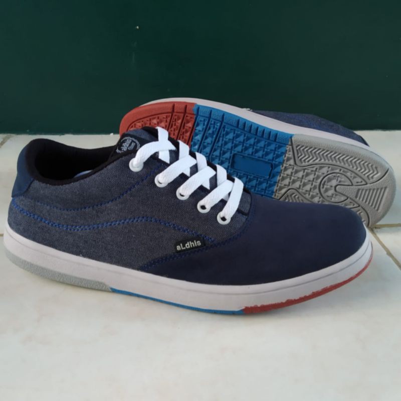 Aldhis Biru Navy Sepatu Pria Keren Sneakers Original Asli Lokal Terbaru Kets Cowok Kekinian
