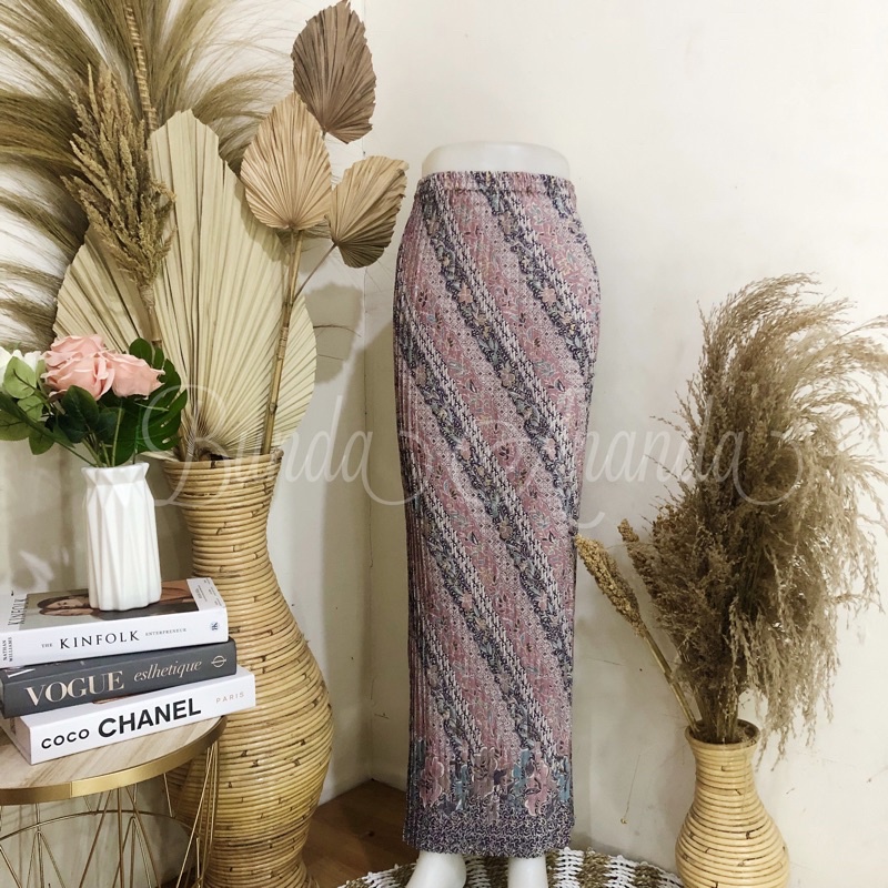 Rok Batik Plisket Fit S - JUMBO All Size-Lereng Bunga Ungu