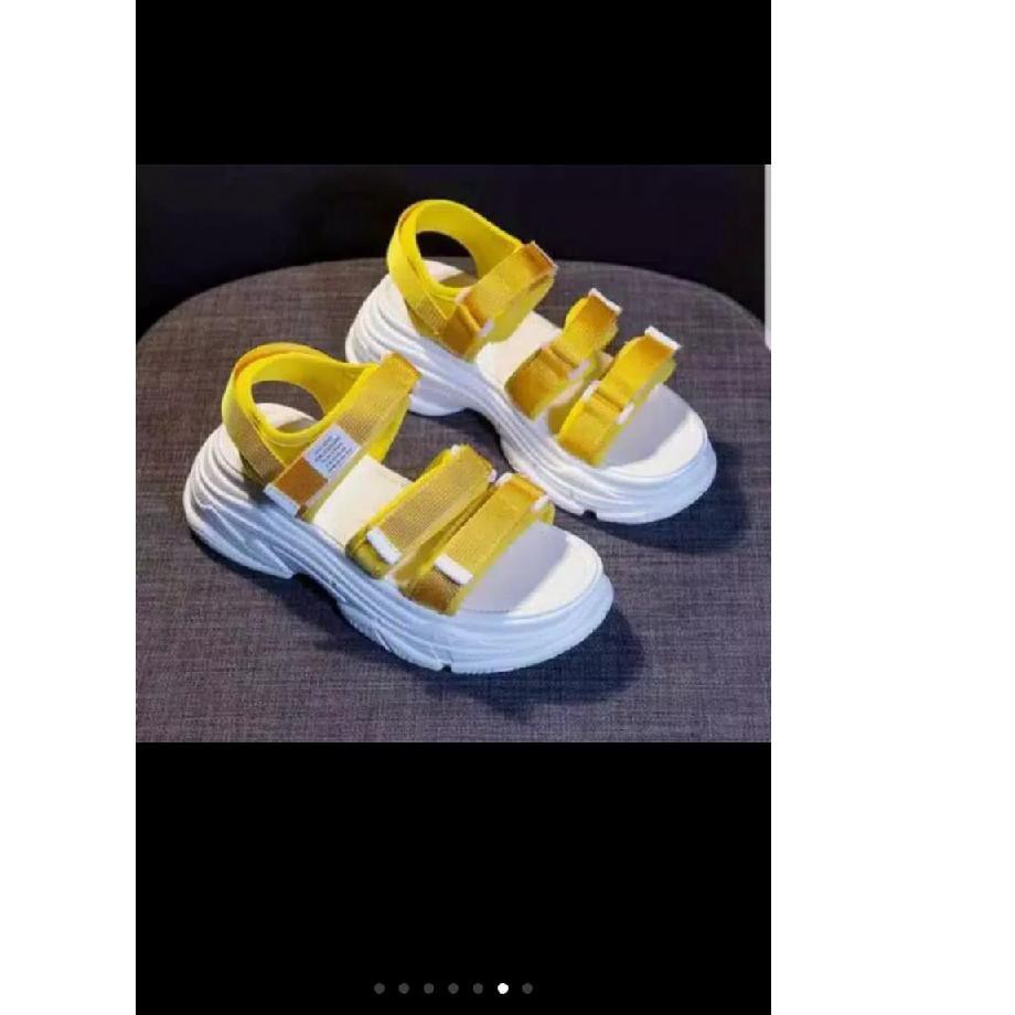 Sandal Tali Gunung Wanita Korea