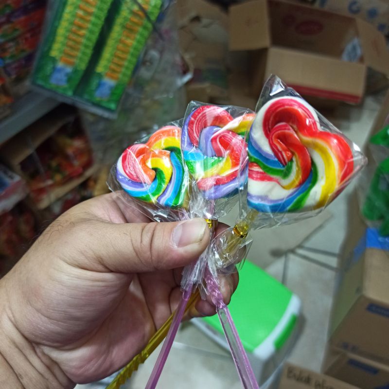 

Permen Lolipop Lollipop Candy King Bentuk Love Bulat Tunjukkan 4Cm Terlaris