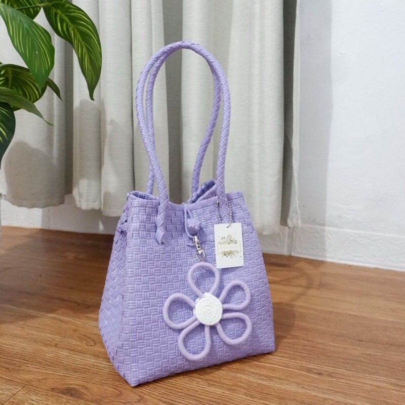 webbing bag Lilac. tas jali warna ungu muda (lilac). jally bag lilac. tas jali box lilac