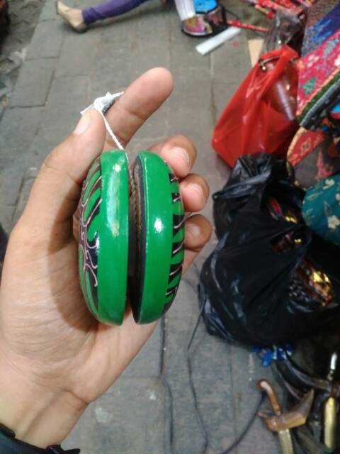 Termurah! Yoyo Batik khas Jogja - Mainan Edukatif Unik dan Cantik