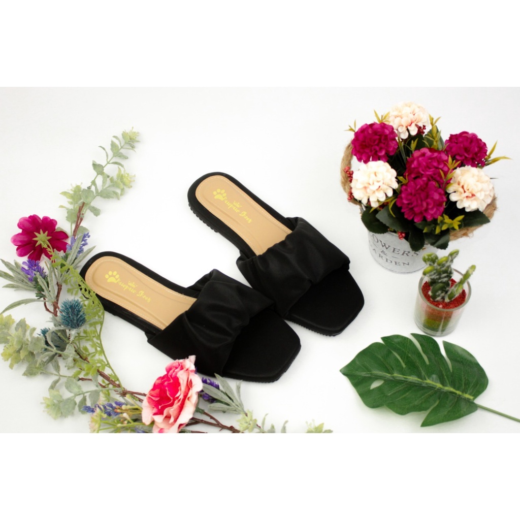 SEPATU BIG SIZE JUMBO WANITA ANDARA SANDAL BLACK
