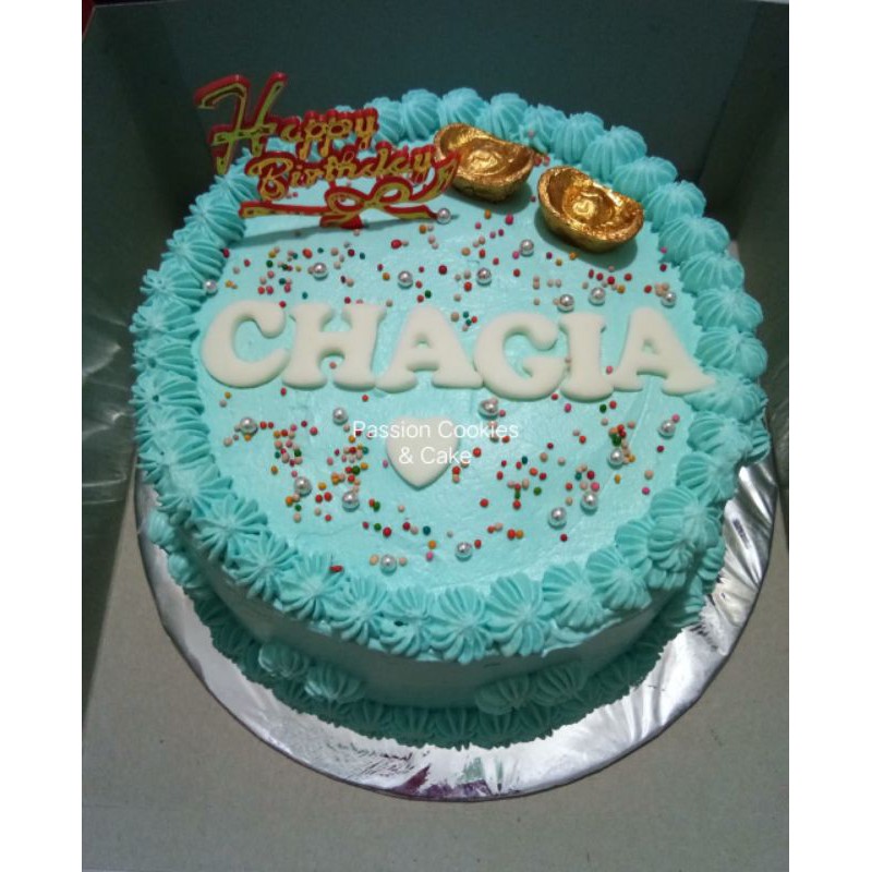 

Kue Ulang Tahun Basic Vanilla Cake ukuran 20cm