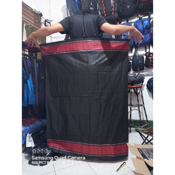 Sarung | Sarung Hitam Polos | Sarung Motif Donggala | Sarung Motif Songket