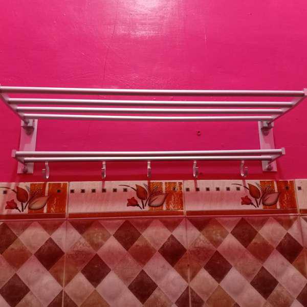 |s| Rak Gantungan Handuk Dinding | Kamar Mandi Tempel Minimalis Harga Murah Bahan Aluminium |*|