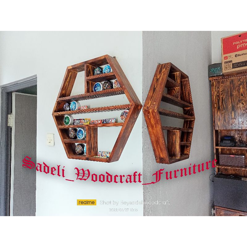 hiasan dinding hexagonal skat / tempat Pomade barbershop