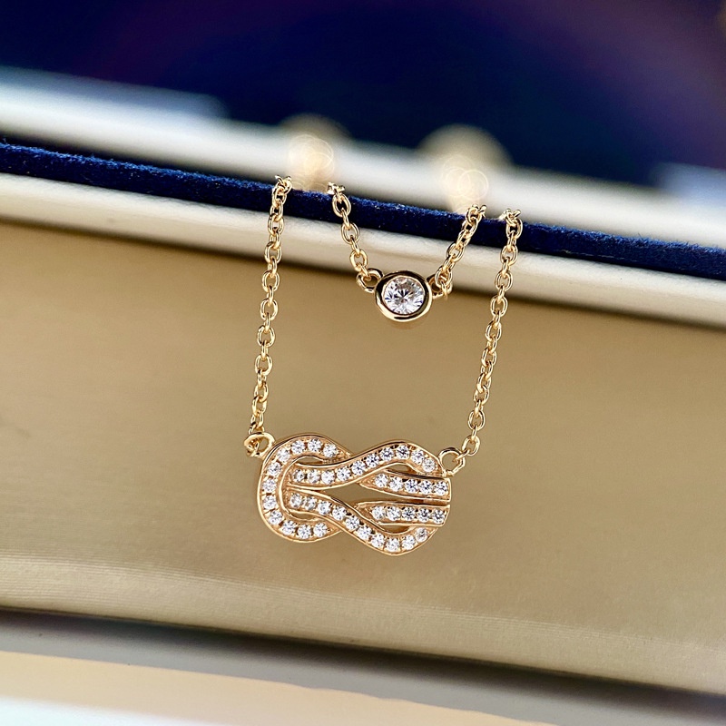 8-Word Infinite Double-Layer Stacked 18K Gold Vachette Clasp Necklace