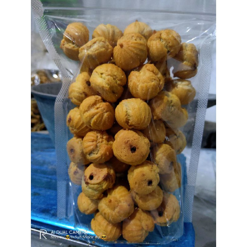 

Soes Coklat/makanan/kue coklat