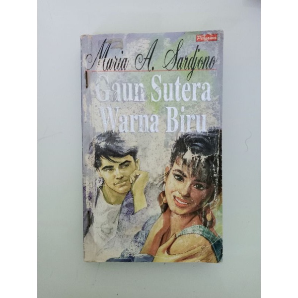 Gaun Sutera Warna Biru - Maria A. Sardjono (Preloved)