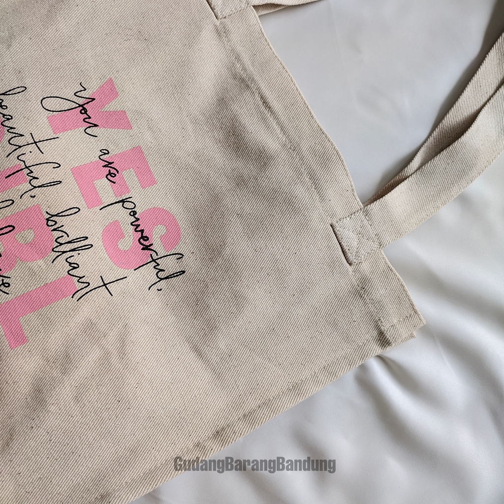 Tote bag kanvas square design Yes Girl