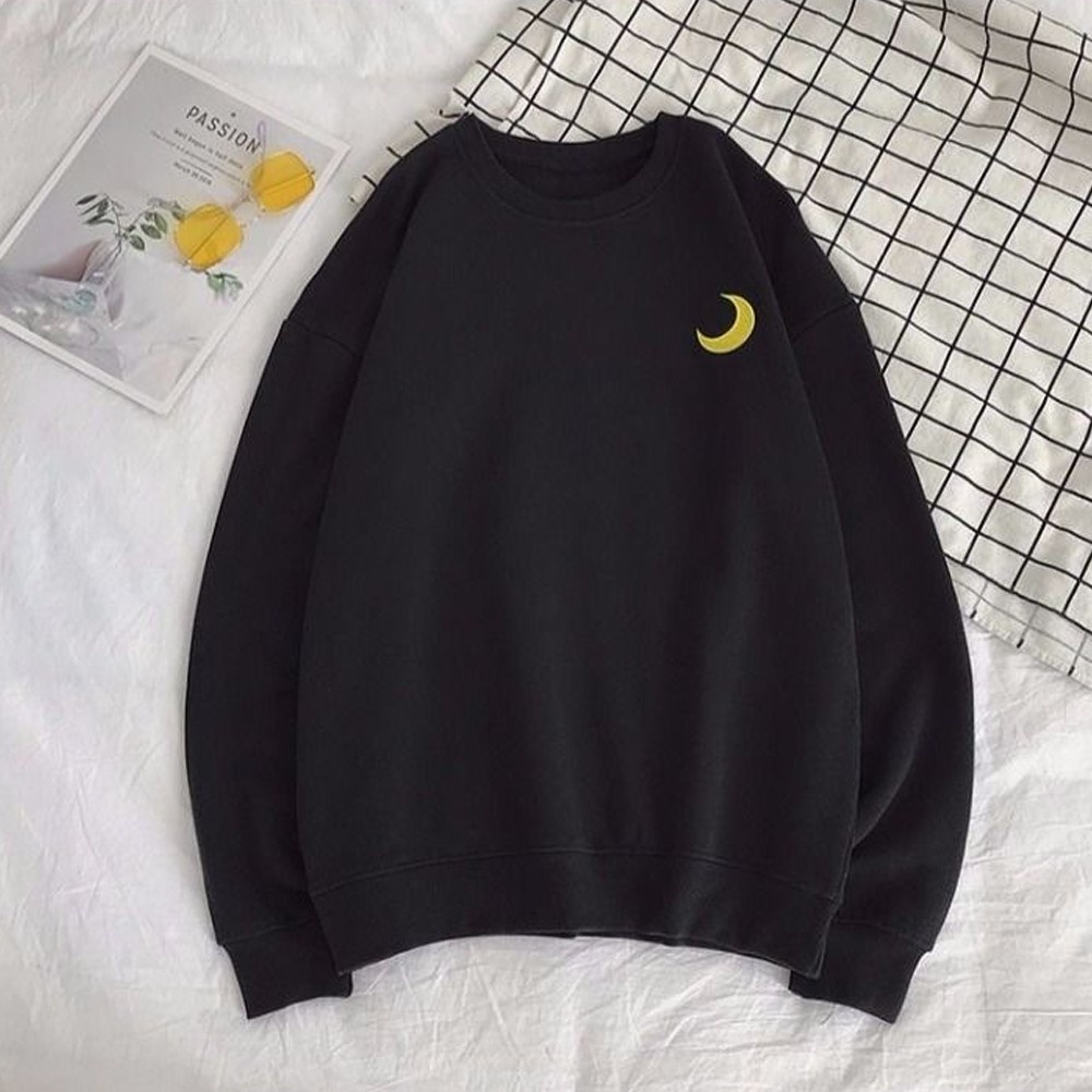 MYSTIQUE.ID-SWEATER MOON LUCU DAN AESTHETIC