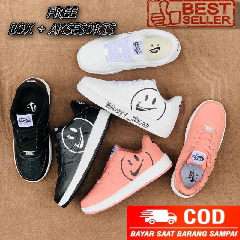 (BISA COD) SEPATU WANITA DAN PRIA NK3 A1R FORC3 1 ONE 07 LV8 HAVE A DAY SMAIL FULL WHITE BLACK WHITE WHITE PIC SEPATU SNEAKERS ANAK PEREMPUAN DAN LAKI LAKI SEPATU KASUAL SEPATU PUTIH