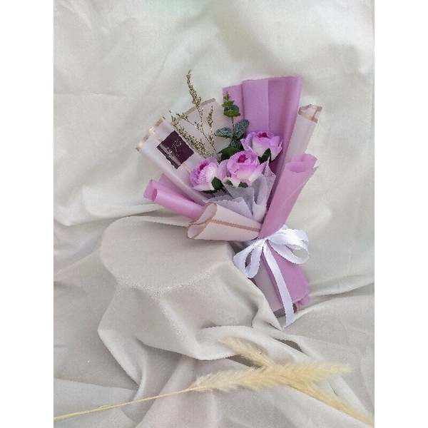 Buket bunga/buket wisuda/buket sidang/hadiah sidang