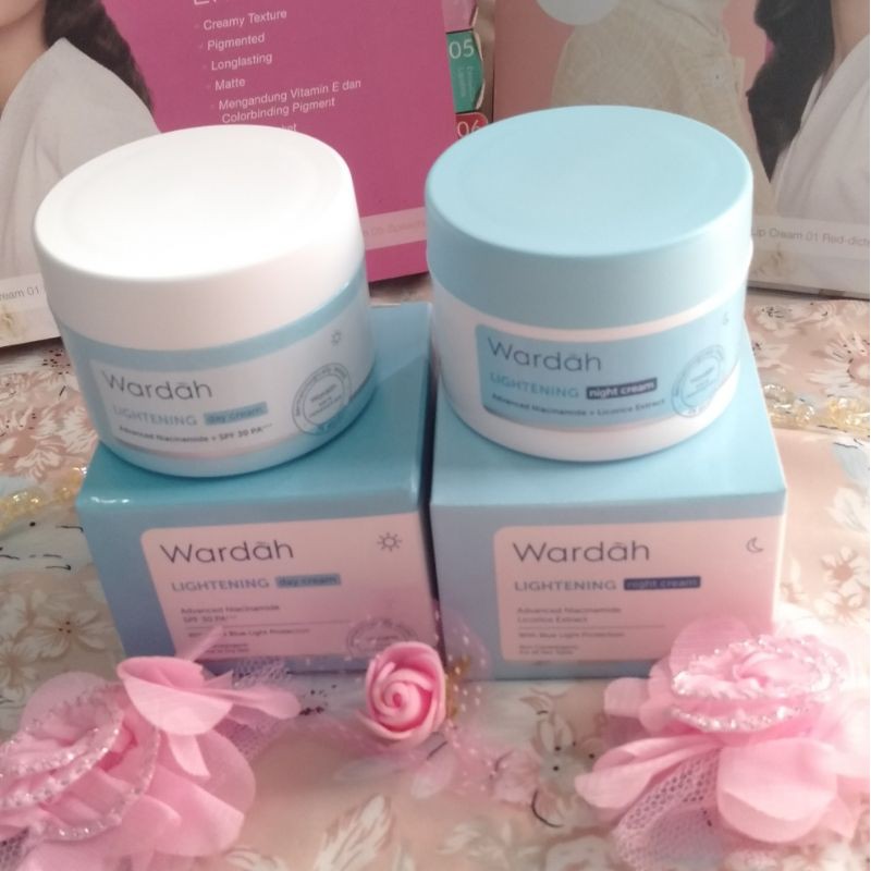 Wardah Lightening Day Dan Night Cream 30 Gr
