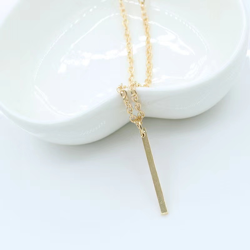 Kalung Wanita Titanium Liontin Panjang Necklace Fashion