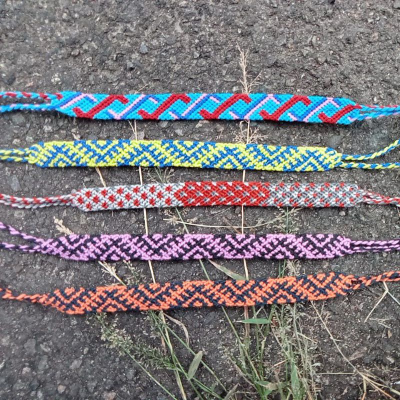 gelang gunung --ETNIK-- Lombok etnik / Rajut benang