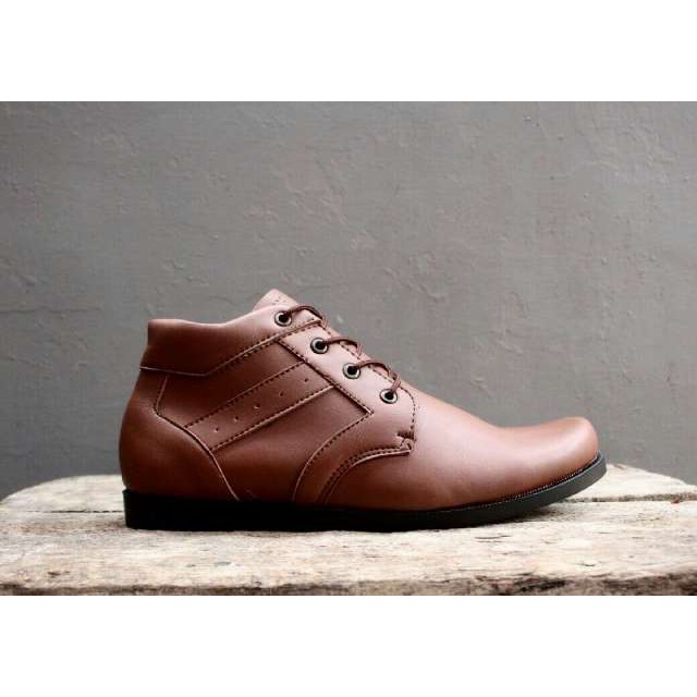 SEPATU PRIA KULIT KASUAL ORIGINAL MADE AVALANCE BRODO