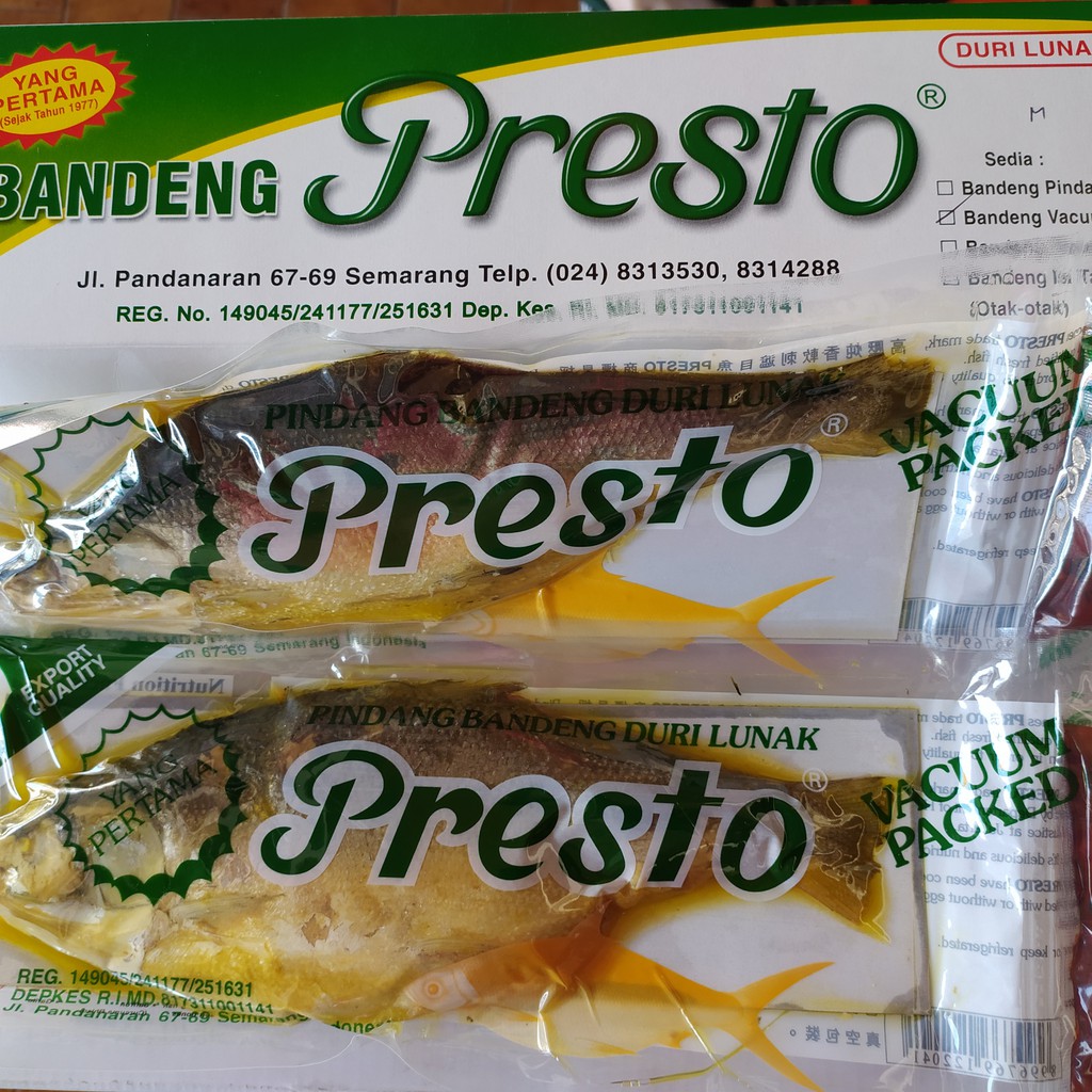 Bandeng merk Presto vakum. Oleh oleh khas semarang.