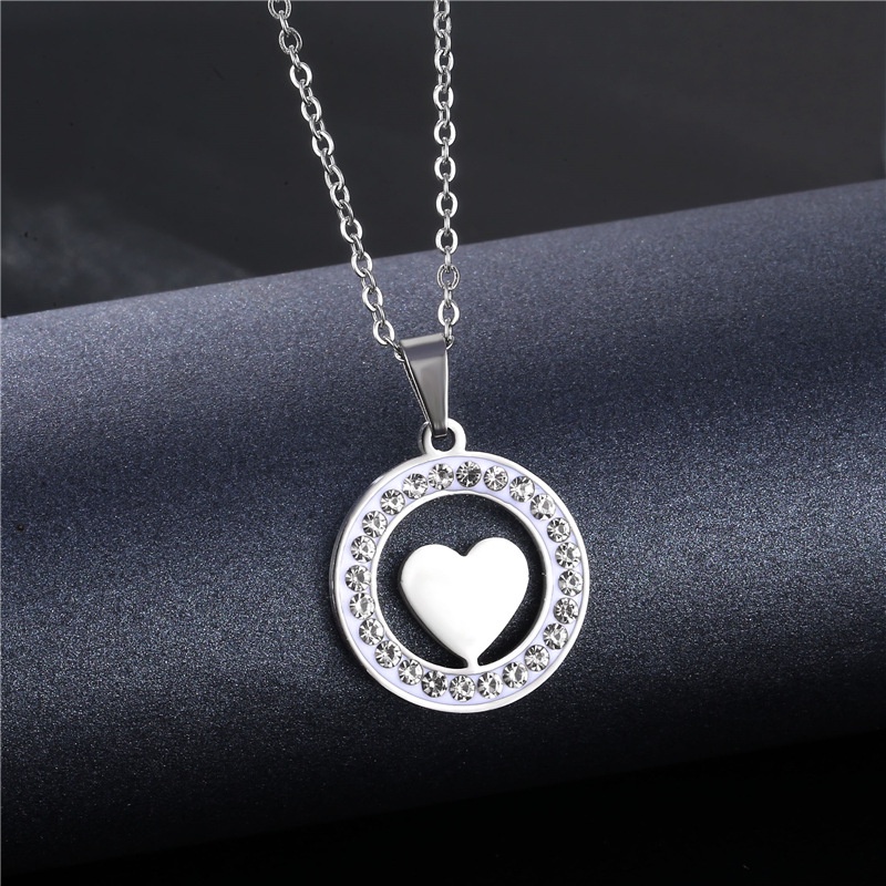 Jepang dan Korea ins gaya clay rhinestone cinta kalung sederhana wanita anggun berlian berbentuk hat