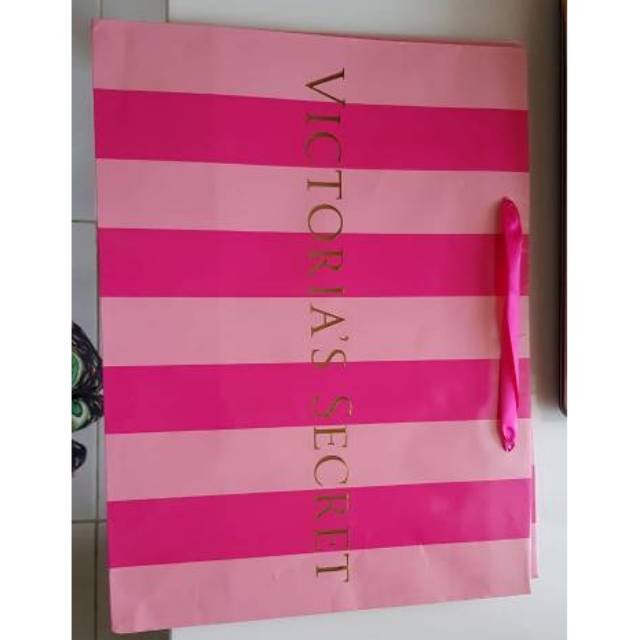 

PAPERBAG VICTORIA SECRET ORI