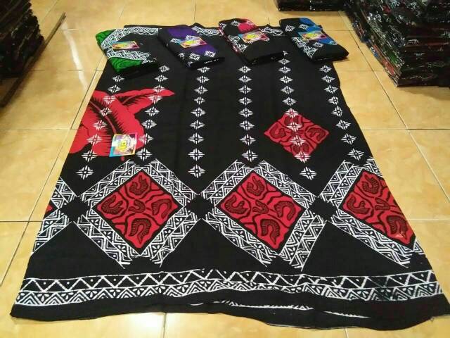 SARUNG MUZA MBAK SANTRI MOTIF MONOKROM